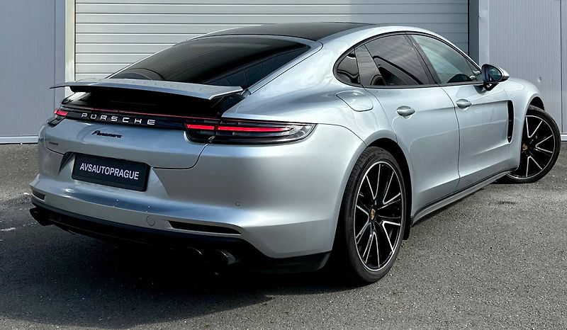Porsche Panamera (2018) 3.0 V6 246KW AT 2018 65TKM - fotka 4 z 37