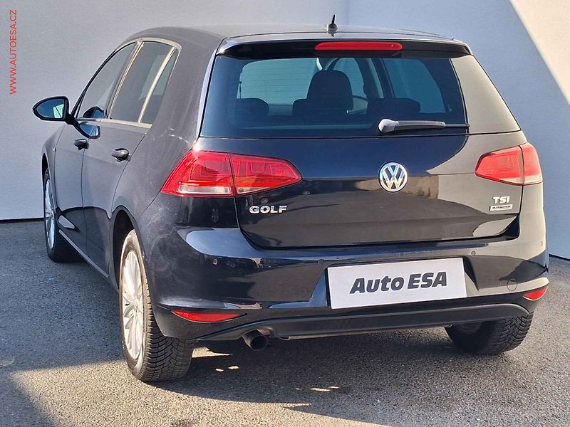 Volkswagen Golf (2014) 1.2 TSi, CUP, nez.topení - fotka 6 z 15
