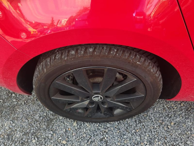 Škoda Octavia 1.6 TDI Led  - fotka 20 z 23
