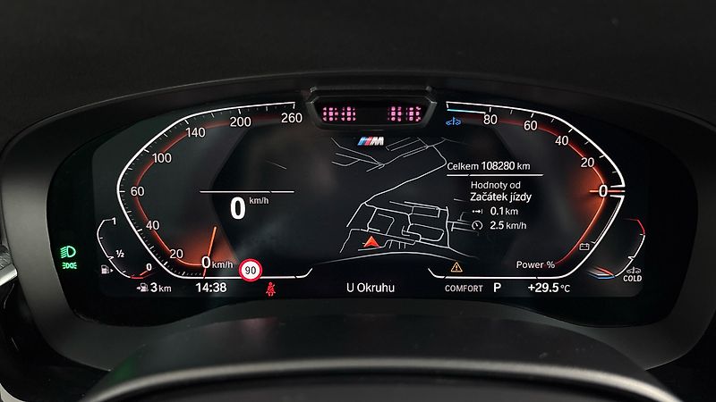 BMW Řada 5 540i AUT xDrive M-paket Tourin - fotka 10 z 34