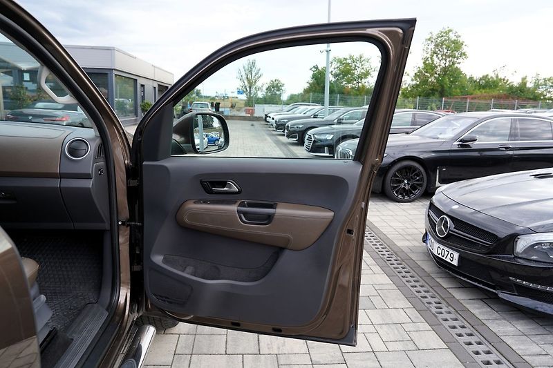 Volkswagen Amarok 2.0 TDI 4x4 High line/120 Kw/m - fotka 24 z 46