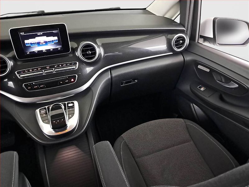 Mercedes-Benz Třídy V (2018) 220 d, ČR - fotka 8 z 23