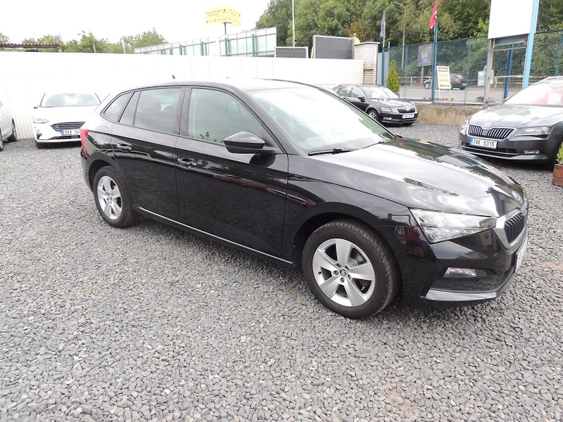 Škoda Scala (2022) 1.5TSi,110kw,AMB+,ČR,1.majitel - fotka 3 z 52