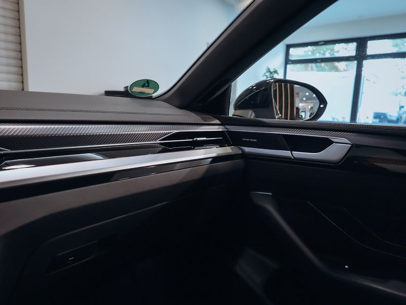 Volkswagen Arteon Shooting Brake R-Line 4Motion 2.0 TDI - fotka 17 z 32