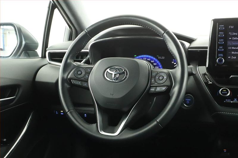 Toyota Corolla (2021) Comfort 1.8 Hybrid - fotka 8 z 15