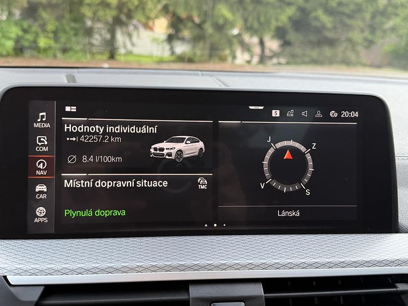 BMW X4 3.0 M40d - fotka 12 z 19