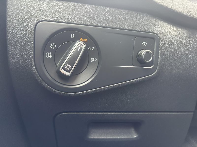 Volkswagen Tiguan 2,0 TDI 6G SCR - fotka 24 z 24
