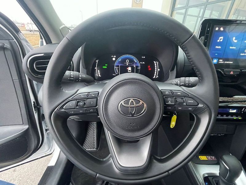 Toyota Yaris Cross 1.5 Hybrid 116HP FWD Comfort - fotka 18 z 28