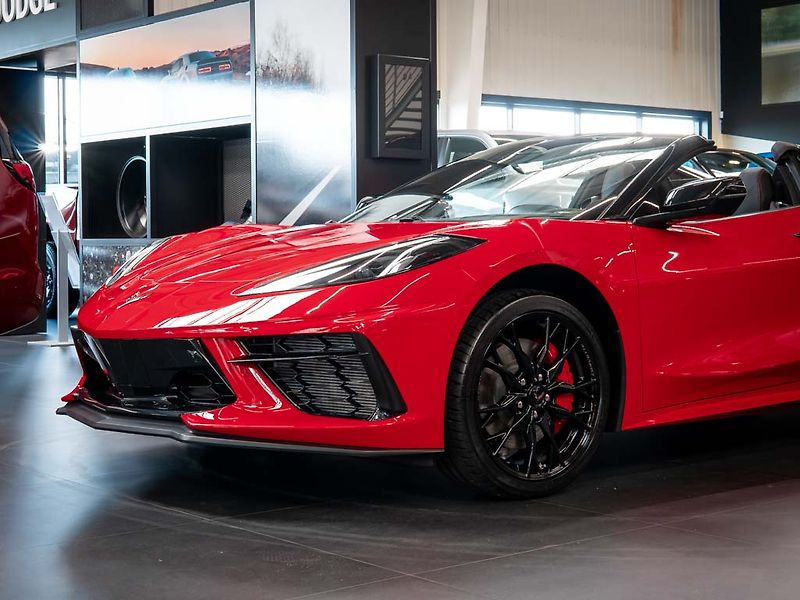 Chevrolet Corvette (2026) 6.2 Cabrio 3LT Z51 Facelift - fotka 12 z 41