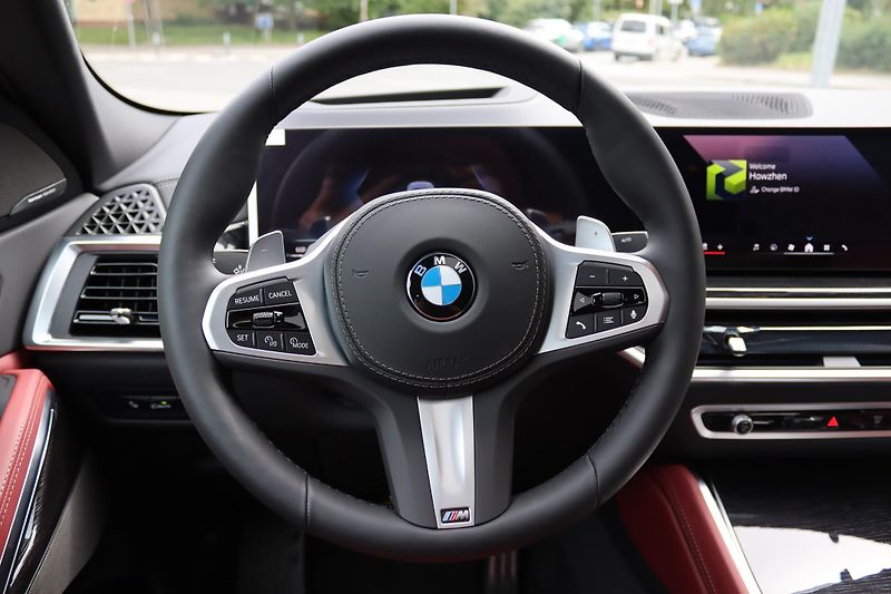 BMW X6 (2026) XDRIVE 40i G06 M-SPORT 280kW - fotka 25 z 50