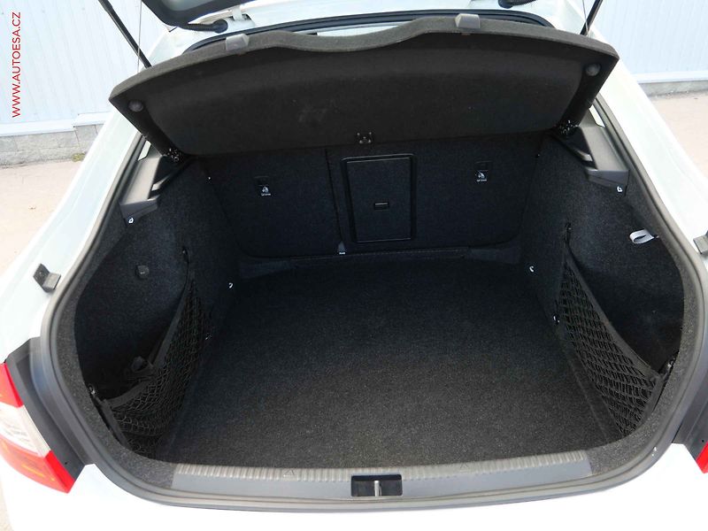 Škoda Octavia (2018) 1.4 TSi, ČR - fotka 7 z 24