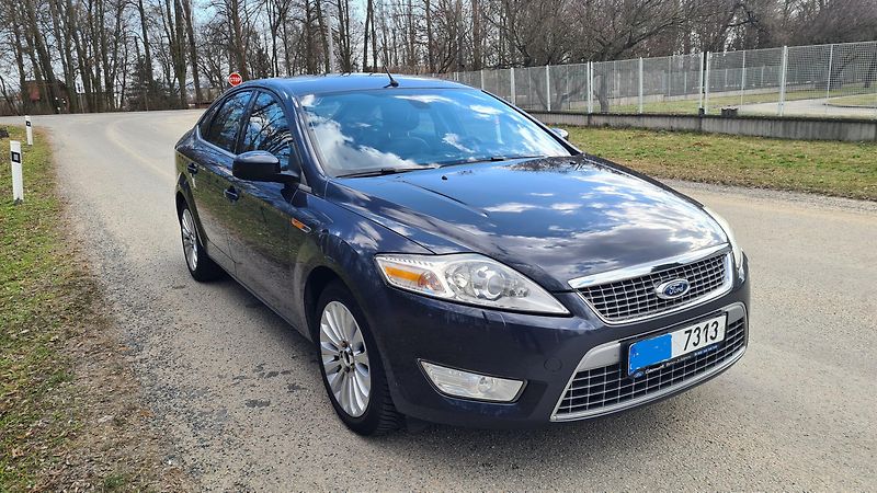 Ford Mondeo (2010) 2.0 /103kW - fotka 22 z 23