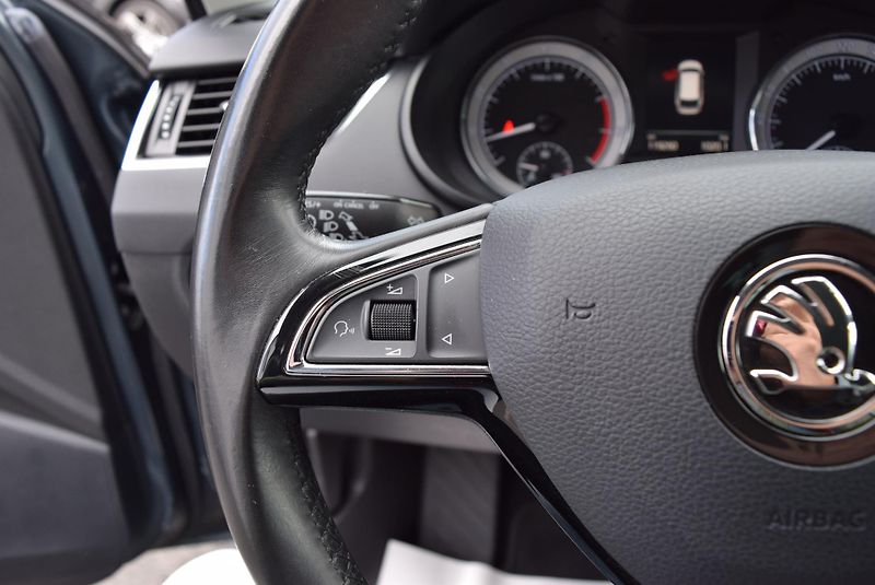 Škoda Octavia (2019) 1.5TSI 110kw AMBITION NAVI TAŽ - fotka 30 z 50