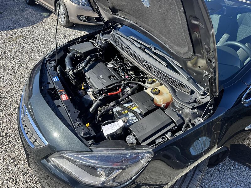 Opel Astra (2013) 1.6(132KW)SPORTS TOURER - fotka 30 z 46