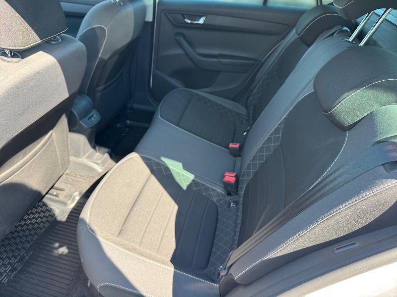 Škoda Fabia (2022) AMBITION 1.0TSI 70kW CZ DPH - fotka 8 z 11