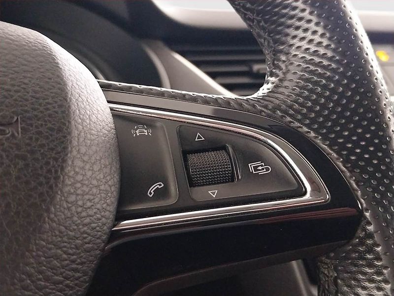 Škoda Octavia (2016) Ambition 1.6 TDI, Tempomat - fotka 16 z 22