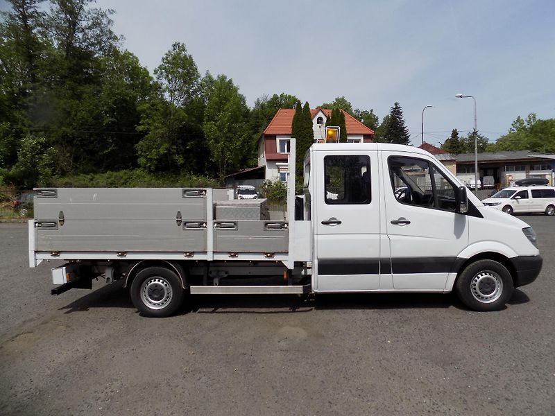 Mercedes-Benz Sprinter (2012) 2,2 95KW 7 MÍST SKLÁPĚČ  - fotka 8 z 46