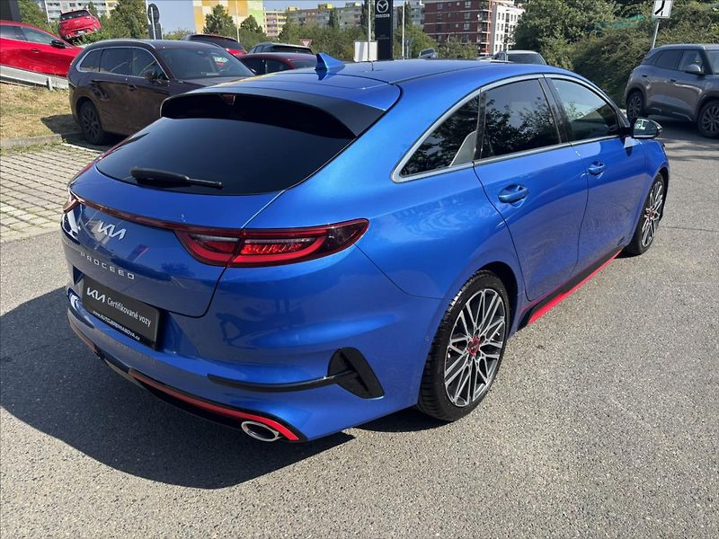 Kia ProCeed 1,6 TGDi 150kW AT GT ZÁRUKA - fotka 5 z 50