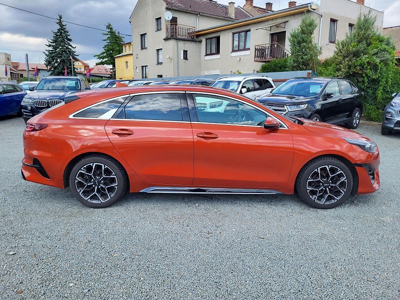 Kia ProCeed 1.5 T-GDI 118kW GT LINE *ČR - fotka 5 z 46