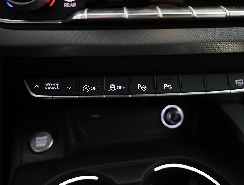Audi A4 (2017) 2.0 TDI, 4X4, Automat - fotka 11 z 21