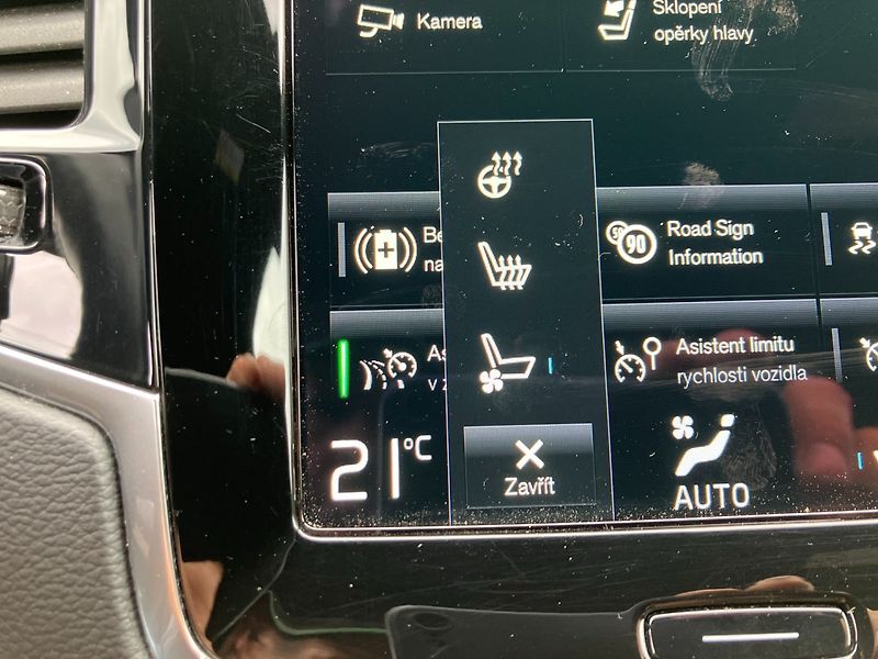 Volvo XC90 (2022) B5 AWD DIESEL INSCRIPTION AUT - fotka 41 z 42