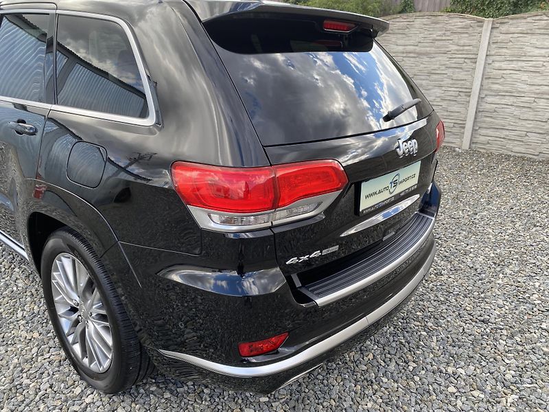 Jeep Grand Cherokee 3.0CRDi 4x4 SUMMIT EXTRA FULL! - fotka 38 z 181