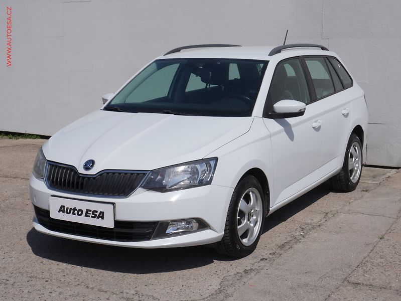 Škoda Fabia (2015) 1.0i, ČR, AC - fotka 3 z 17