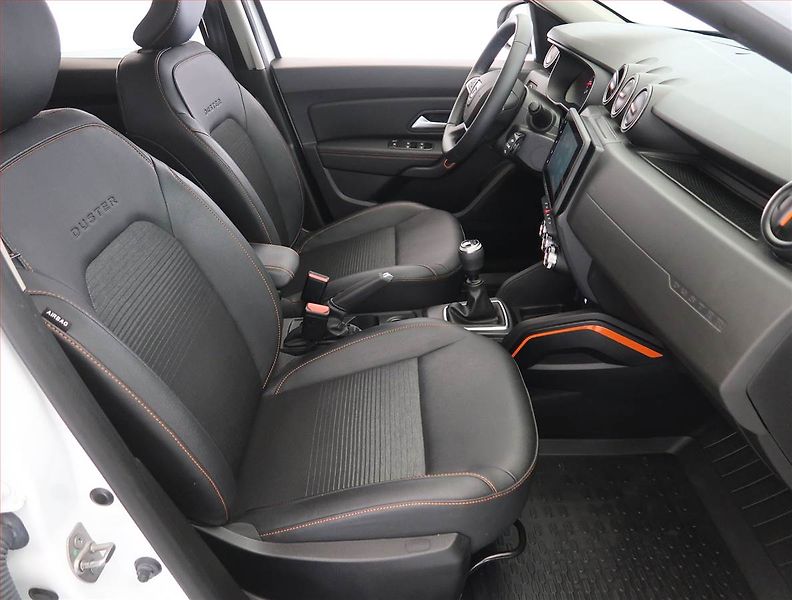 Dacia Duster (2022) Extreme 1.3 TCe, Serv.kniha - fotka 9 z 21