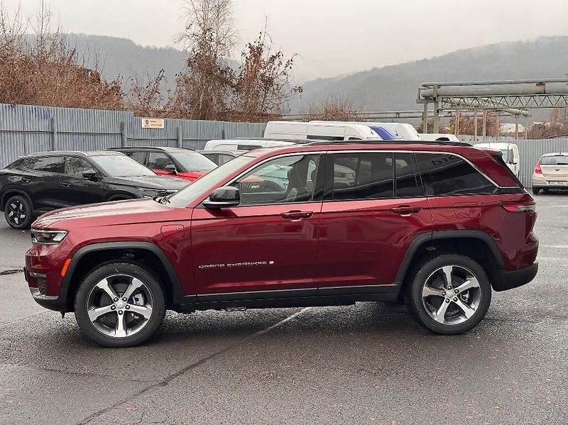 Jeep Grand Cherokee (2025) Limited 4xe (380k) 8AT - fotka 6 z 51