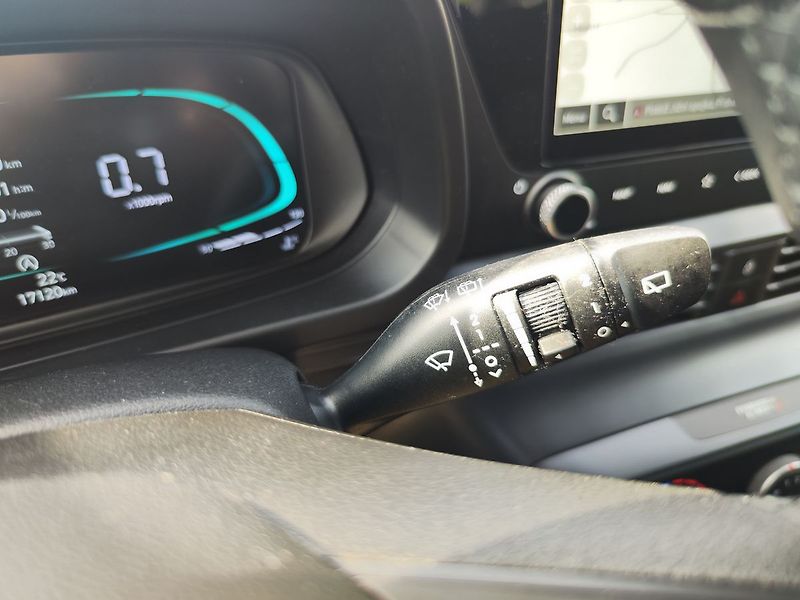 Hyundai i20 1.2i/58kW Wave - fotka 25 z 29