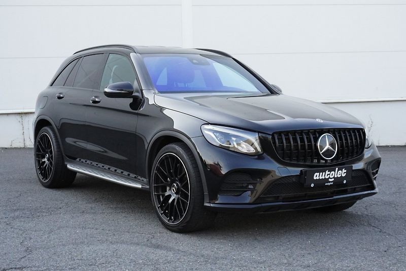Mercedes-Benz GLC (2019) 300 4MATIC AMG - fotka 3 z 32