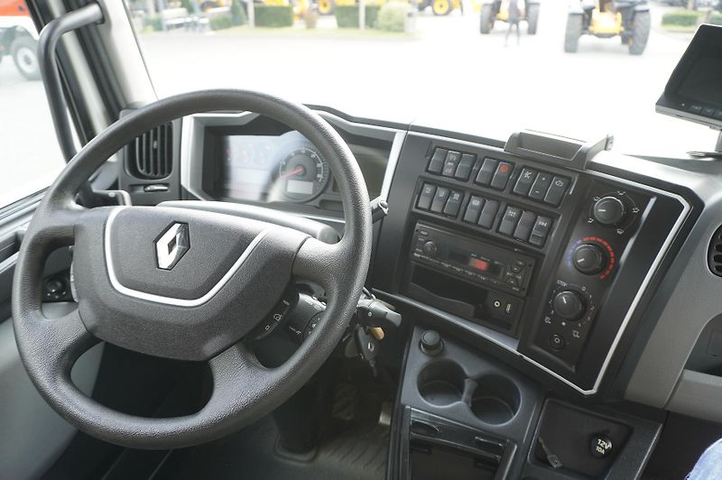 Renault Trucks D (2022) 14 High P4x2 240 E6 / 16 tho.  - fotka 18 z 24