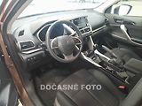 Mitsubishi Eclipse Cross (2019) 1.5 T-MIVEC, ČR, AC, temp - náhled 2