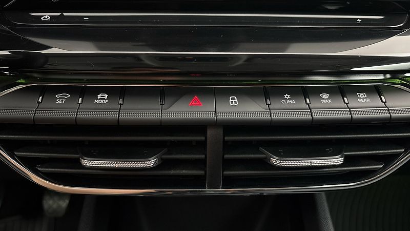 Škoda Octavia 2.0 TDI Style - fotka 13 z 25