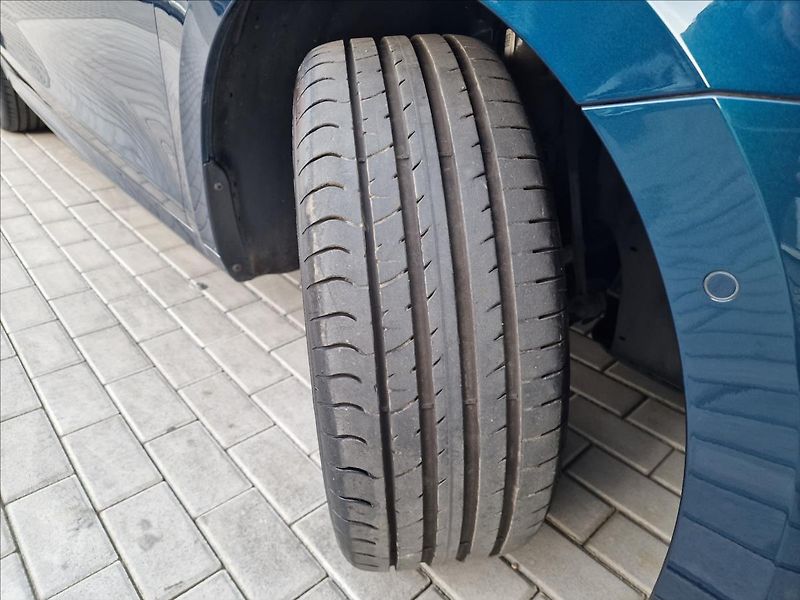 Škoda Octavia 1.4 TSI iV DSG Style,ČR,1.Maj - fotka 46 z 50