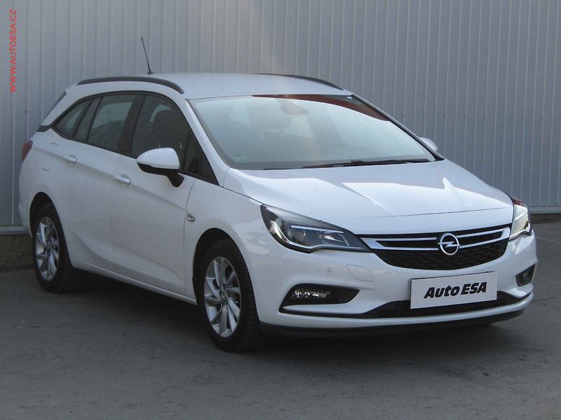 Opel Astra (2018) 1.6CDTi Sports Tourer, ČR - fotografie inzerátu