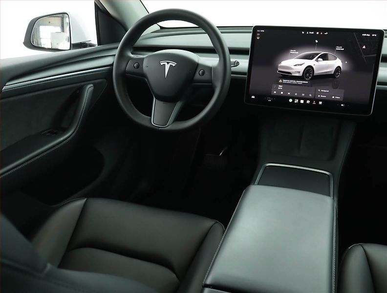 Tesla Model Y (2022) Long Range AWD 79kWh, SoH 90% - fotka 7 z 20