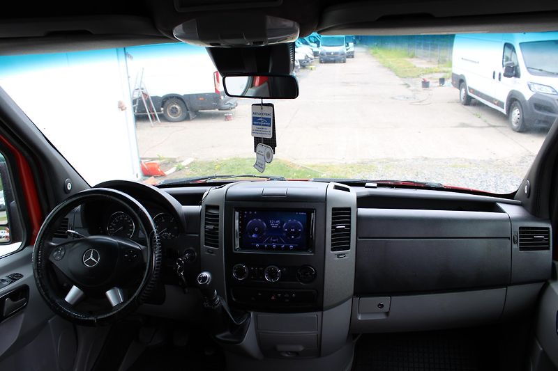 Mercedes-Benz Sprinter 519 CDI 9míst Maxi+klima+webas - fotka 11 z 23