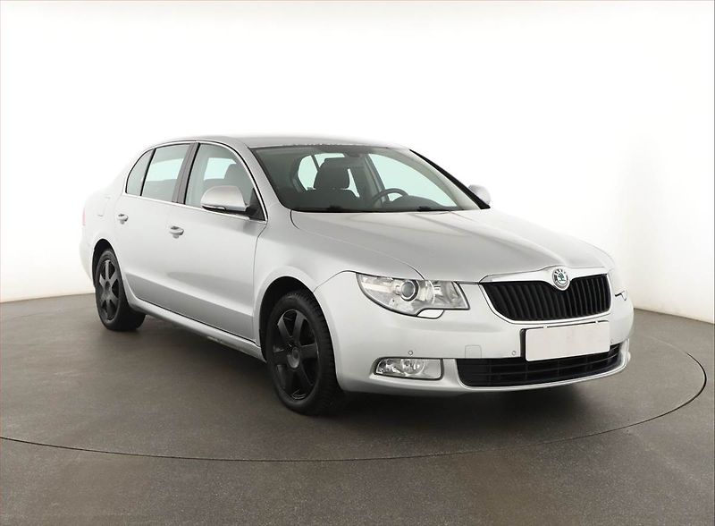 Škoda Superb (2010) 2.0 TDI, 4X4, Tempomat - fotografie inzerátu