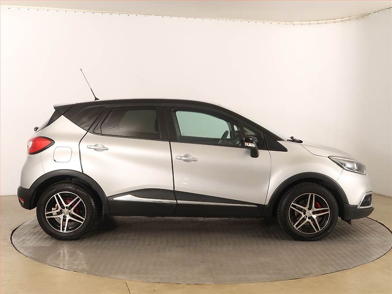 Renault Captur (2014) 1.2 TCe, Automat, Navi - fotka 6 z 17