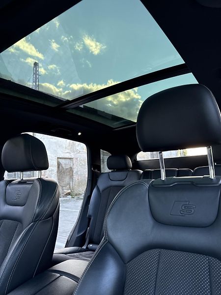 Audi SQ7 (2016) Audi SQ7 - fotka 28 z 43