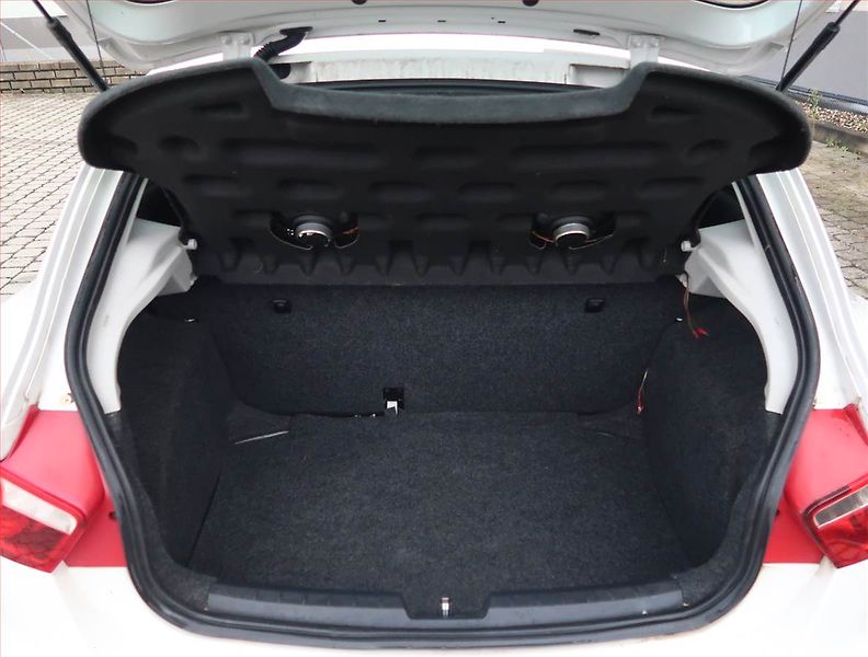 Seat Ibiza (2012) 1.2 12V, nová STK, zamluveno - fotka 13 z 15