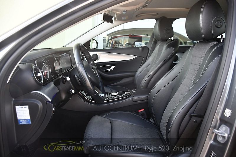 Mercedes-Benz Třídy E 250 - fotka 10 z 53
