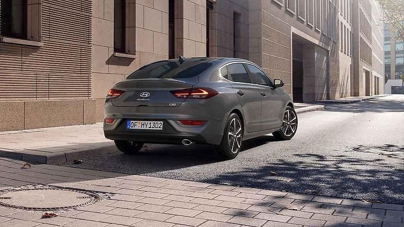 Hyundai i30 se začíná vyrábět v modernizované verzi