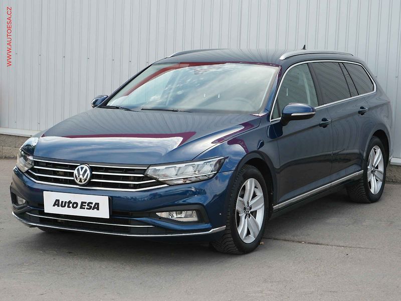 Volkswagen Passat (2019) 1.5 TSi, ČR, DSG - fotka 3 z 21