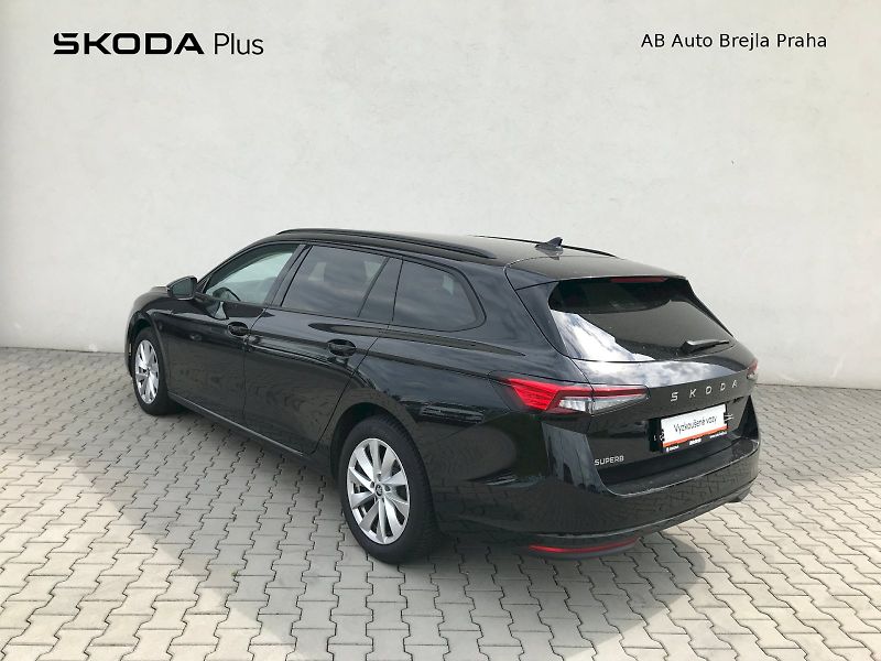 Škoda Superb (2025) COMBI SELEC TD 110/2.0 A7F - fotka 6 z 30