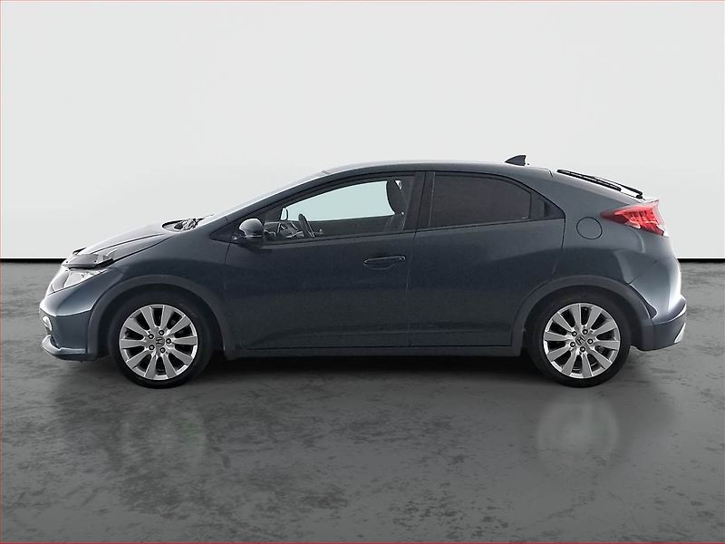 Honda Civic (2013) 1.8 i-VTEC, Serv.kniha - fotka 3 z 17
