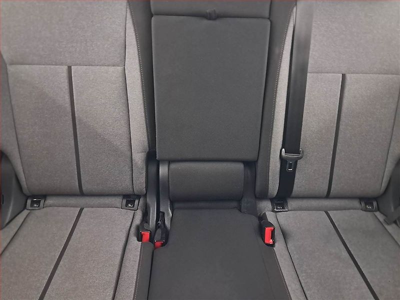Škoda Enyaq (2021) 60 (62 kWh), SoH 92% - fotka 10 z 26