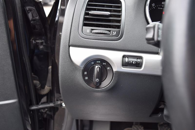 Škoda Yeti (2016) 1.4TSI 92kw AMBI ALU TEMPOMAT - fotka 32 z 44