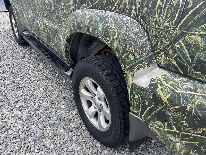 Toyota Land Cruiser 3.0TD 4x4 170PS AUT VÝBAVA !!! - fotka 41 z 180